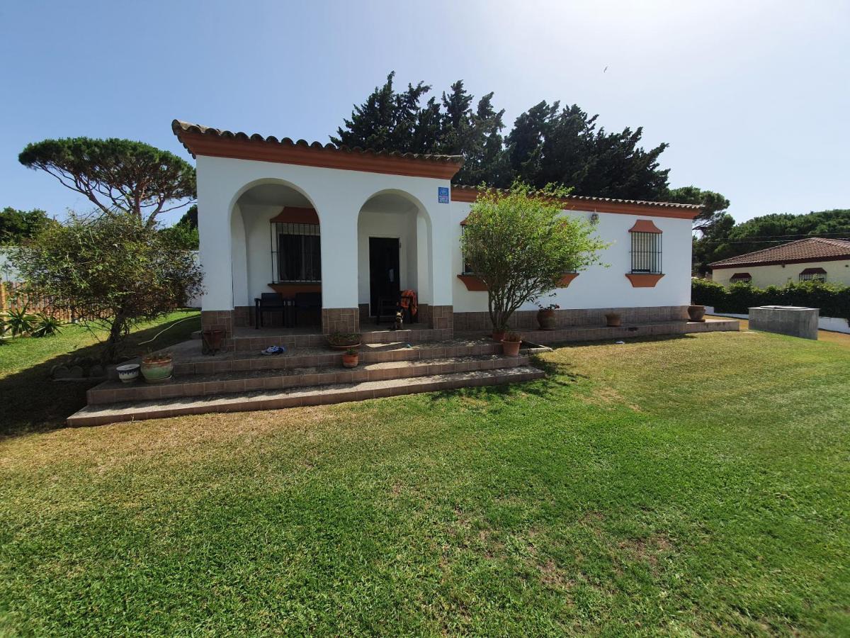 Chalet Con Piscina, Amplio Jardin Y Aire Acondicionado Chiclana de la Frontera Eksteriør bilde